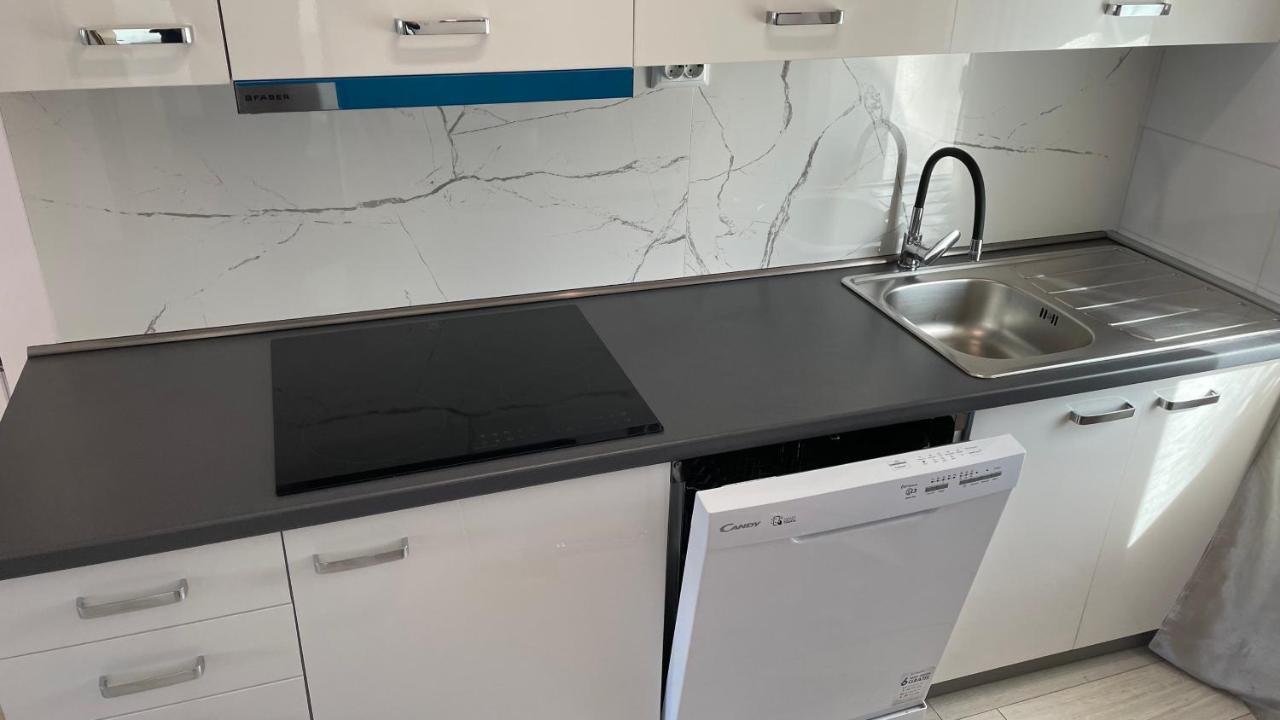 Apartment Roko Vir Εξωτερικό φωτογραφία