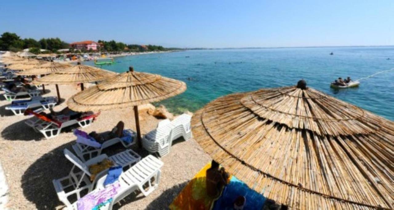 Apartment Roko Vir Εξωτερικό φωτογραφία