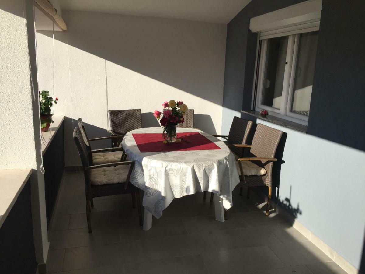 Apartment Roko Vir Εξωτερικό φωτογραφία