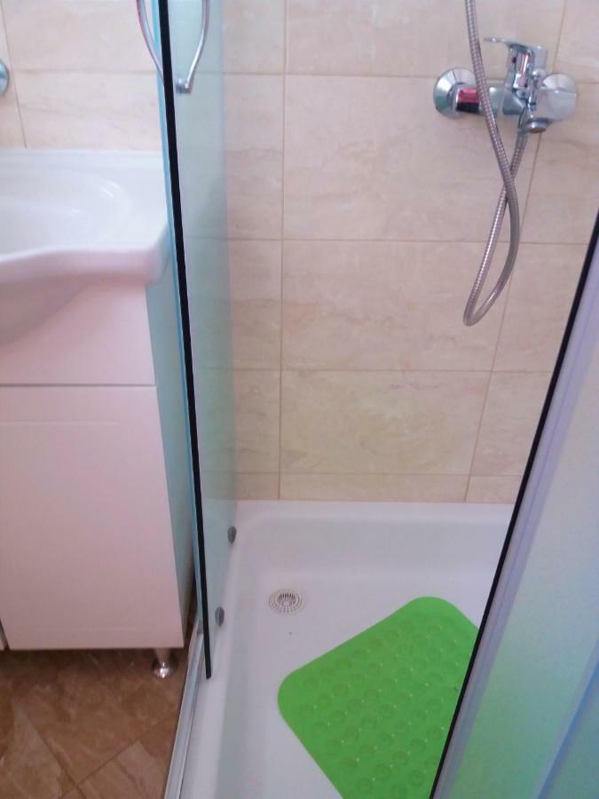Apartment Roko Vir Εξωτερικό φωτογραφία
